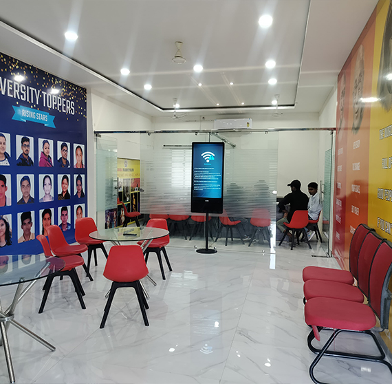 Student Services & Amenities
